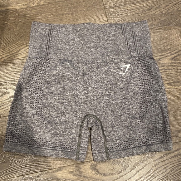 Gymshark Pants - GYMSHARK VITAL SEAMLESS SHORTS 💗